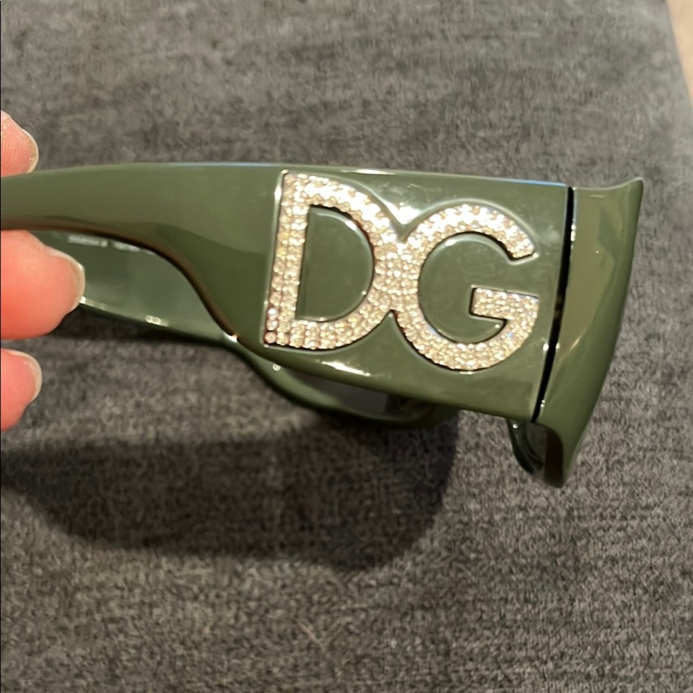 Dolce Gabbana Olive Green sheild Sunglasses - Picture 7 of 16